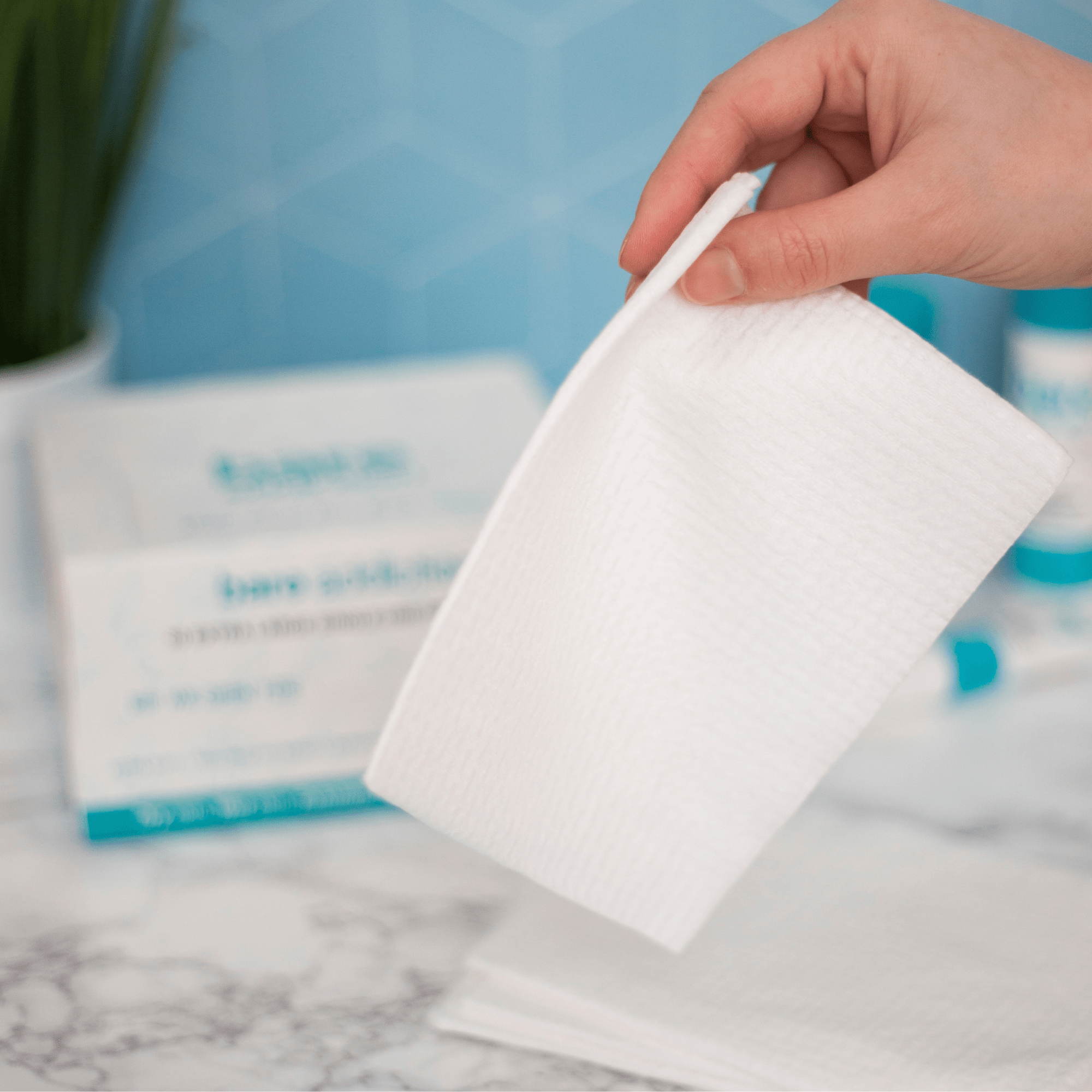 NEW! Pack of 3 - 30 XL Clear Face Fresh Towels (90 towels)