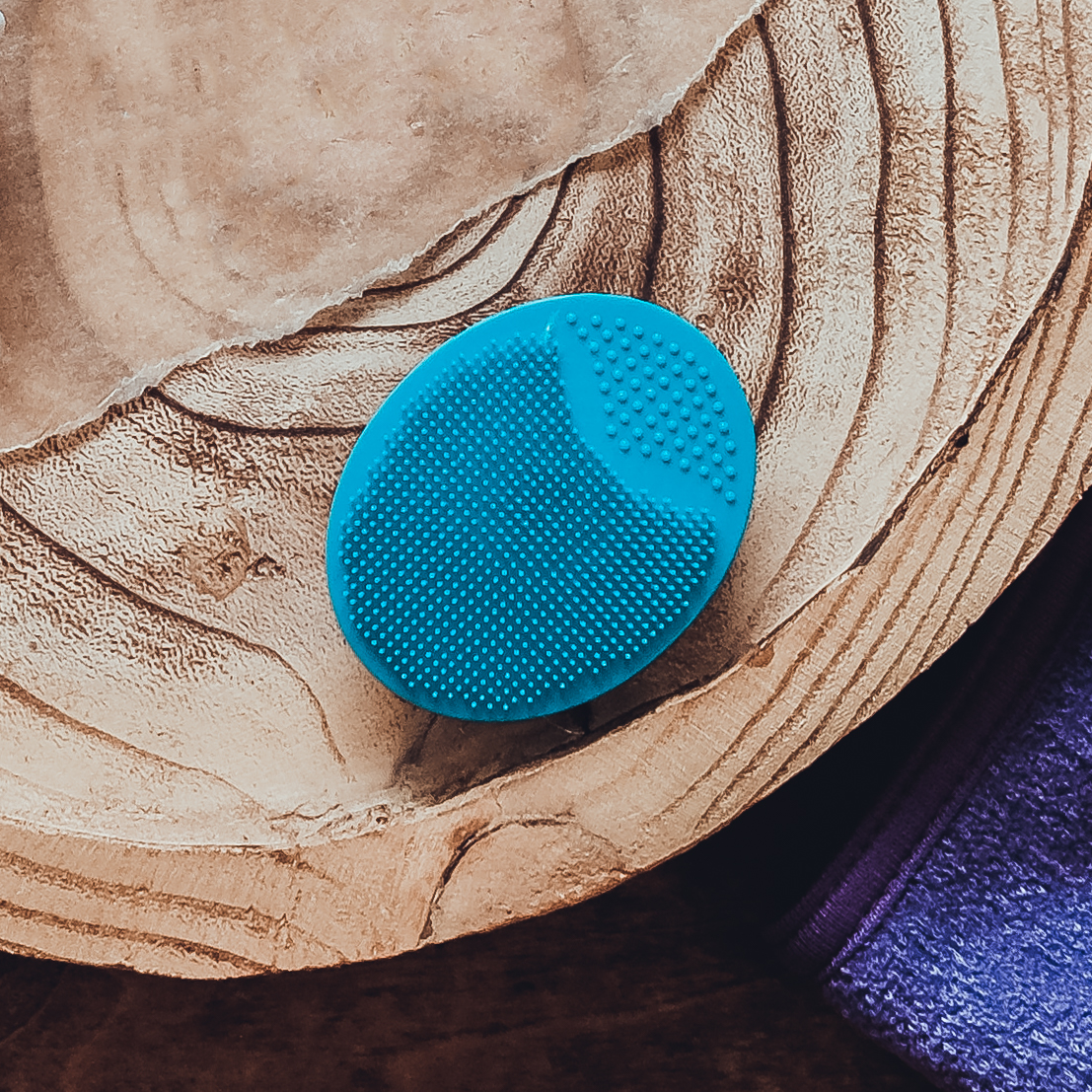 Bare Addiction Silicone Cleansing Scrubber - Bare Addiction